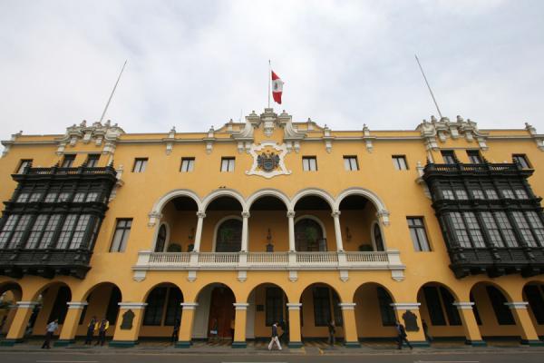 The municipal palace on the western side of Plaza de Armas, Peru