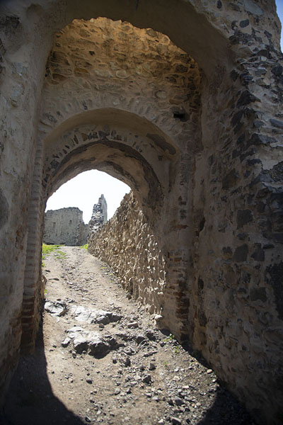 Entrance gate for the upper section of the citadel | Alcázar de Rupea | Rumania