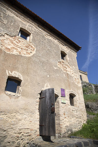 One of the buildings in the citadel of Rupea | Alcázar de Rupea | Rumania