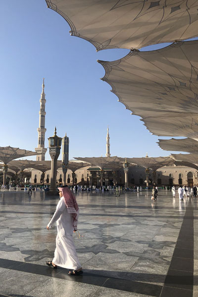 The huge courtyard outside the Prophet Mosque offer shade for the worshippers, Medina mosques, Saudi Arabia