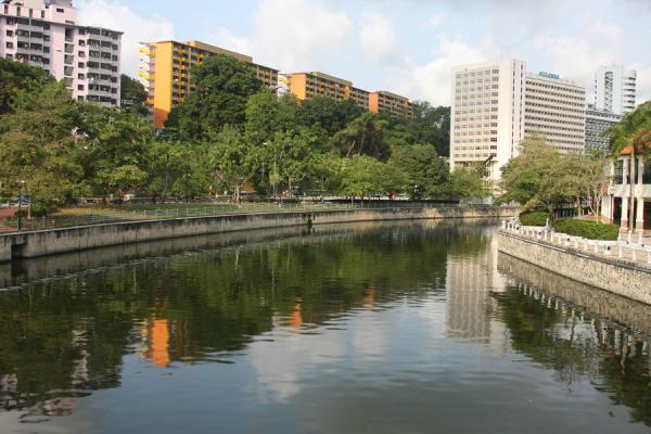 Singapore River and apartment blocks, Singapore River, Singapore