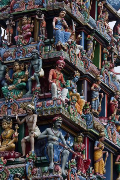 Close-up of the gopuram (tower) over the entrance | Stazione Centrale di Milano | Italia