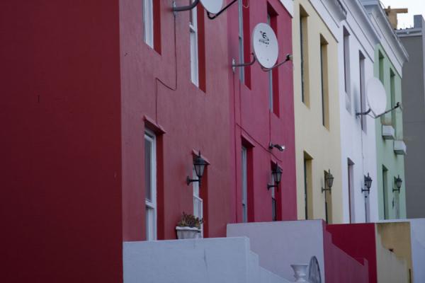 Light yellow, green, white and purple houses in Bo-Kaap | Bo-Kaap | South Africa