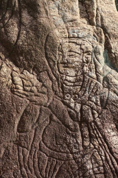 Photo de Detail of carved religious Buddhist figures at Yukjonbul Gyeongju - CorÃ©e du Sud