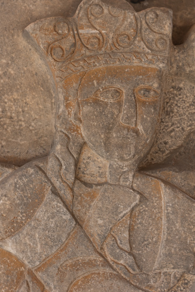 Medieval stone relief of a crowned figure in Konya in the Karatay madrasa | Konya | Turkije