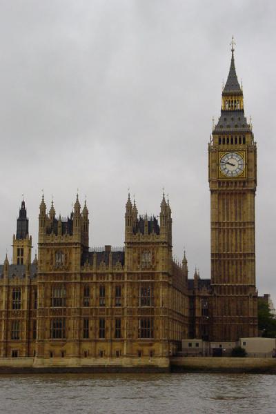 Big Ben towering over the Wesminster Hall | Westminster | Verenigd Koninkrijk