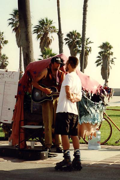 Skater and guitar player | Venice Beach | Stati Uniti